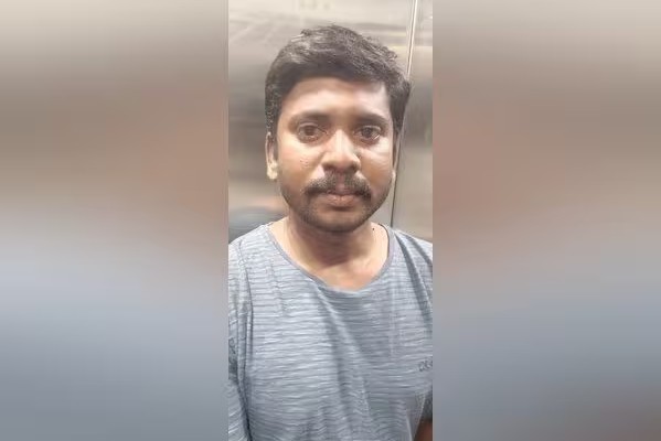 கழிவறை கட்டும் திட்டத்தில் தற்காலிக கம்ப்யூட்டர் ஆபரேட்டர் கைது!