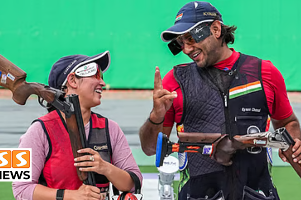 பதக்க வேட்டை! ஆசிய விளையாட்டு போட்டியில் துப்பாக்கி சுடுதல் (TRAP) கலப்பு இரட்டையர் பிரிவில் இந்தியாவுக்கு தங்கப் பதக்கம்!