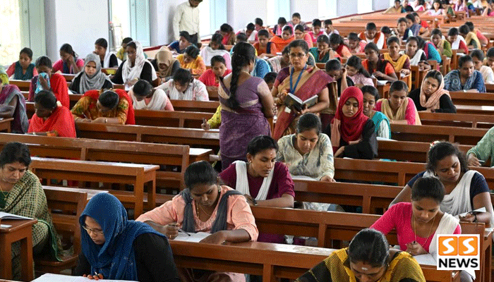 TNPSC குரூப் 2, 2ஏ தேர்வர்களுக்கு குட் நியூஸ்! ஹால் டிக்கெட் வெளியீடு!