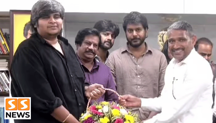 “டோரதி பார்ட் 2 எடுங்க!” – கார்த்திக் சுப்புராஜிடம் கோரிக்கை வைத்த அமைச்சர் வன்னி அரசு!